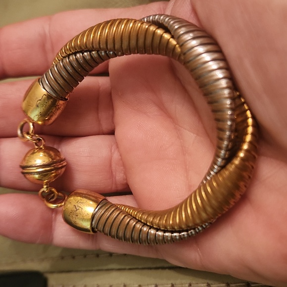 Sterling silver and brass entwined two toned metal bracelet size small - Picture 3 of 7